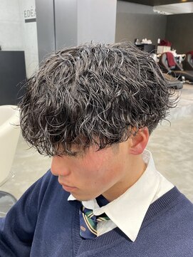 エデアンルクラ 下通(EDEAN Leclat) 熊本メンズパーマ 波巻き ツイスパ マッシュ MEN'S HAIR