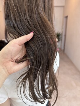 イルプロム 御厨店(illuprom.) アッシュベージュ