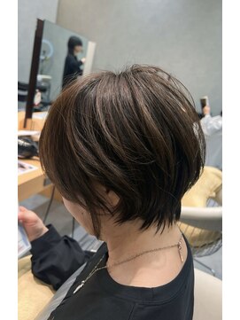ヘアデザインファブロ イオンモール宮崎店(hair design FABRO.) 【大人くびれショートボブ/Aujuaトリートメント】