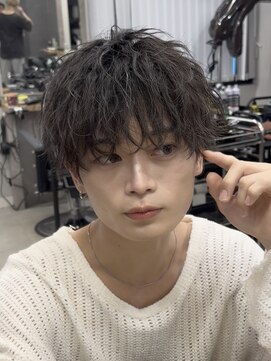 アイトーキョー 渋谷(AI TOKYO) ツイストシャドウパーマ×ラウンドマッシュ