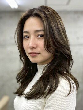 カランエノエル(Calin et Noel) 韓国風くびれレイヤーミディ