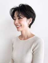 メロ 恵比寿(melo)&nbsp;大人ミディアムレイヤー　白髪ぼかし　脱白髪染め 30代40代50代