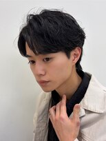 ハニー 町田(HONEY)&nbsp;アップバング ニュアンスパーマ 黒髪１
