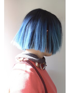 ケイカ(Keica) 水色ボブ