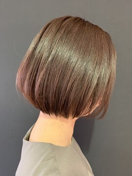 グランデ(grande) 大人ショートボブ