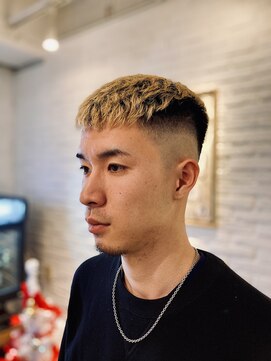 ジョニーメン 中野店(Johnny MEN) JohnnyMEN中野 ハイトーンメッシュスキンフェードクロップ