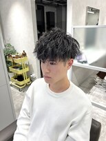 キートス(Kiitos)&nbsp;前下がりマッシュ　ツイストスパイラルパーマ