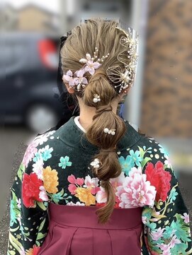 ティーズヘアイナガキイヴピアジェ 卒業式_はかま_玉ねぎ