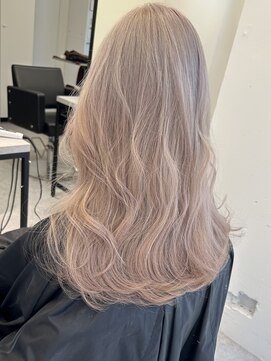 ペレ 渋谷(PELE) kya_96斜めバング/グレージュカラー/デザインカラー/渋谷/渋谷駅