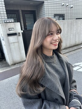 フリーラ 表参道(freera) シルバーグレージュ