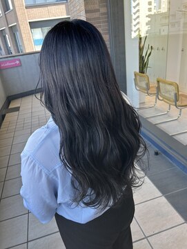 トッカ 中目黒店(tocca) ☆透明感！ネイビーグレージュカラー♪♪☆