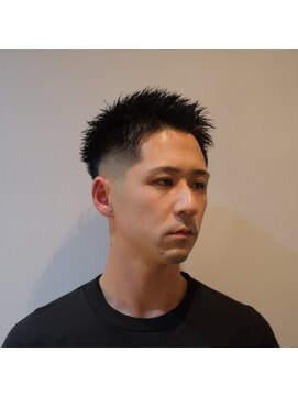 ジェントル(GENTLE) アクティブに動きやすいクルーカット アップバングヘア