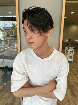 ザメンバイリオス(THE MEN. BY LIOS) 色気ありスタイル