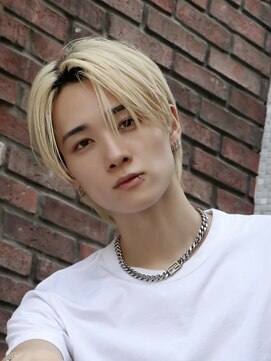 オーシャントーキョー 心斎橋(OCEAN TOKYO WEST) メンズナチュラルヘアブランドカラーセンターパート