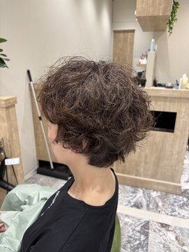 マノア(Manoa) ショートボブパーマ