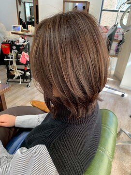 リコバイアフロート(riko by afloat) ウルフ/レイヤーボブ/ハイライト/ショート/ブラウン