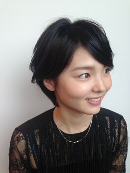 カット講師を勤めるスタイリストが「楽して可愛く」を形にする！イメチェンもお任せください◎