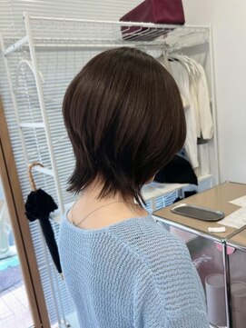 ネオリーブウリ 二子玉川店(Neolive uri) ミディアムヘア暗めカラーデザインカラーフェイスフレーミング