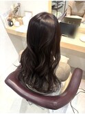 暗めでも軽い◎赤みを抑えた大人ブラウン
