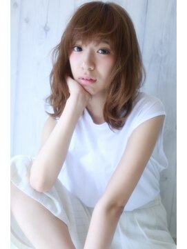 ラべリー 池袋(LOVELEY) 【 LOVELEY 】 外ハネミディアム × アッシュベージュ