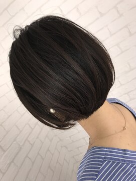 ラヴリア カミツ(LOVERIA KAMITSU) うる艶ナチュラルグレー