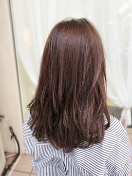 リノ(Lino) レイヤーセミロング