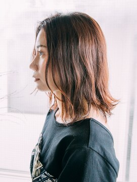 ヘアアンドリラクゼーション シャッセ(Hair&Relaxation SASE) ミディアムレイヤー