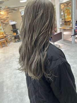 リリィ(LILY) beige