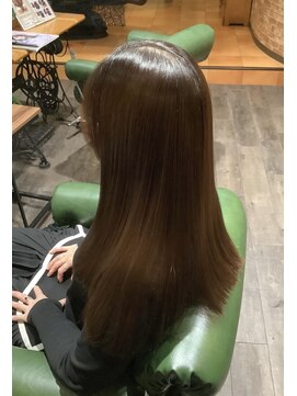 ヴィヴ(Vive) ツヤサラベージュ