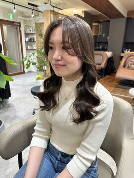 アミー 駒澤(Ammy komazawa) 前髪なし韓国風パーマ