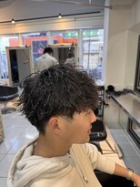 アイズ 海老名(AIZU)&nbsp;アイロン風ツイストスパイラルパーマ　マッシュパーマ　メンズ