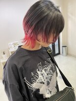 モノリス(monolith)&nbsp;ウルフカット　黒×赤