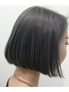 ルポ バイ モイ(Repos by MOI) 切りっぱなしボブ×落とせる黒染め