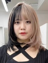 ウィコ 新宿(WICO)&nbsp;ツートンデザイン[新宿駅/ワンレン/ダブルカラー/小顔]