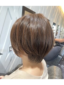 ヘアメイク ジール 羽黒店 似合わせショートカット
