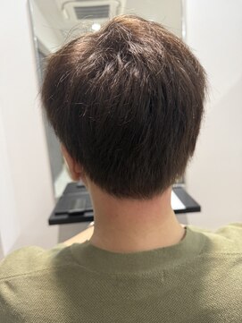 イルミ(iLUMi) iLUMi × ベージュカラー