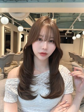 マインバイアフロートギンザ(MYNE by AFLOAT GINZA) レイヤーカット/ハッシュカット/ハイレイヤー/ウルフカット/銀座