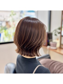 リベルト (Ribelt) ボブ外はね