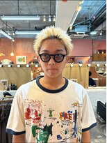 エディ(Edy)&nbsp;スパイキーショート抜きっぱなしブロンドケアブリーチトリプル