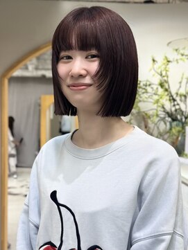 クル(k u r u) ミニボブ フェイスレイヤー