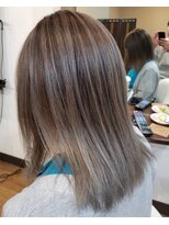 アンプヘアー(imp HAIR) ハイトーンブリーチカラー