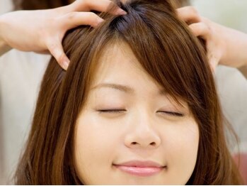 美容室クッ シュの写真/日本髪を結っている舞妓さんの頭皮のストレスと疲れをとる《舞妓スパ》で健康な地肌へ―。