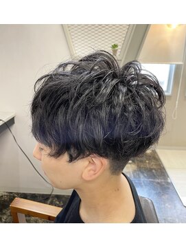 クロ(KURO.) ソフトツイストパーマ