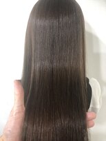 トレヴァーデルチザン 南船場店(TREVOR DE'RTISAN)&nbsp;美髪ストレート