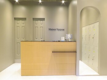 Maison Vareuse 反町【ヴァルーズ】