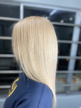 カリーナ(CARINA) ハイトーンカラー/ブロンドカラー