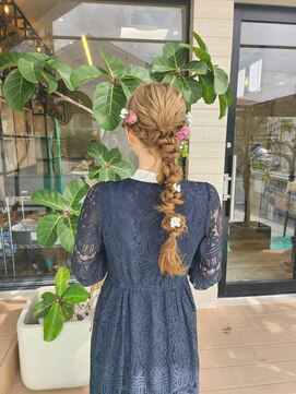 ヘアメイク ゼロ(0) 編みおろしstyle♪