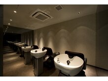 時間を忘れる極上の癒しヘッドスパをご提供いたします。