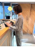ボブ　長め　ストレート　ミニボブ　韓国　外ハネ　艶髪　暗髪