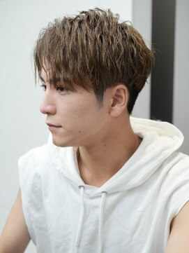 リップス 自由が丘(LIPPS) センターパート 短髪